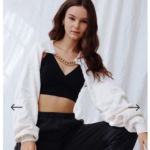 Bloggers Beige Knit gold Chain Arm warmer sleeve BLOGGER'S FAVE! - Picture 6 of 13